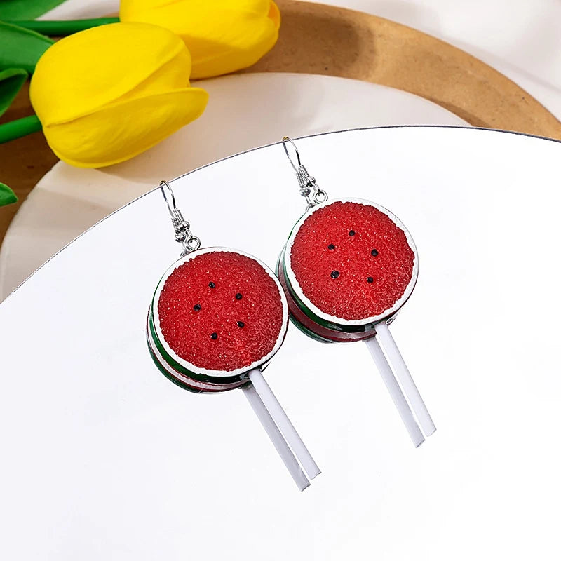 Novos Brincos de Bolo de Morango para Mulheres, Feitos à Mão em Resina, Brincos Bonitos de Limão e Melancia, Presentes de Aniversário para Meninas