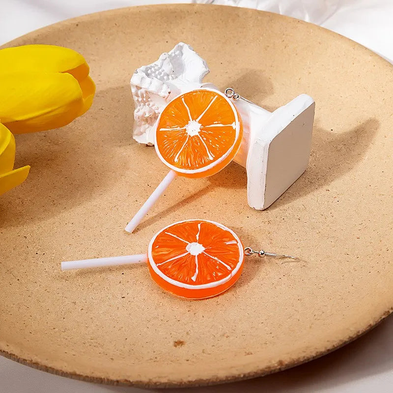 Novos Brincos de Bolo de Morango para Mulheres, Feitos à Mão em Resina, Brincos Bonitos de Limão e Melancia, Presentes de Aniversário para Meninas