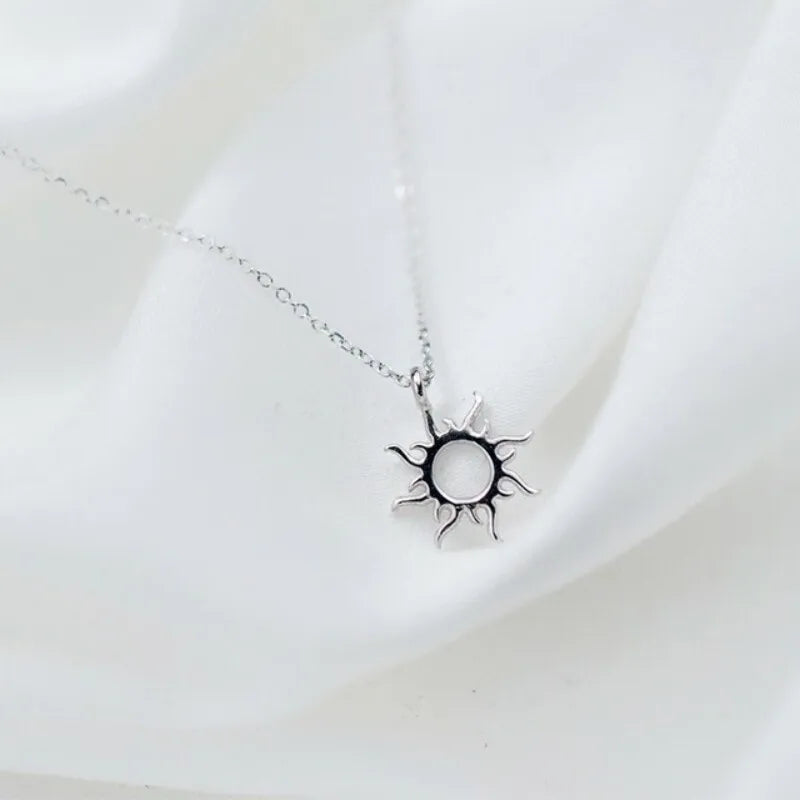 Colar Pendente Étnico Sol de Cor Prata BFCLUB para Mulheres, Jóia de Moda para Festa de Aniversário, Presente da Tendência