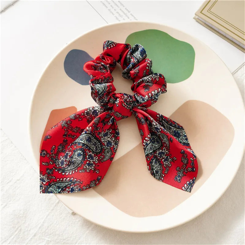 Ruoshui Coelhinhos Lindos Scrunchies Mulher Laços de Cabelo Impressos com Flores, Elásticos para Cabelo, Bandas de Borracha para Cabelo, Acessórios para Coque