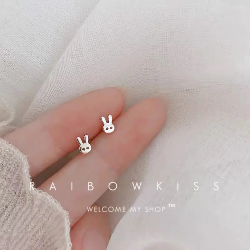 Minimalism Heart Earring 925 Silver Needle Allergic Protection Mini Small Stud Earrings for Women Girls Jewellery Wholesale Gift