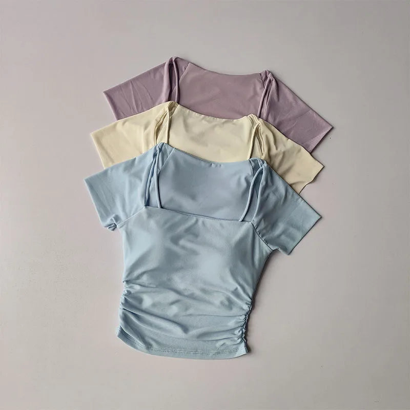 Vestido de Yoga Fake de Duas Peças de Verão com Almofada de Peito Fixa para Esportes, Manga Curta, Usando Top de Corrida e Fitness