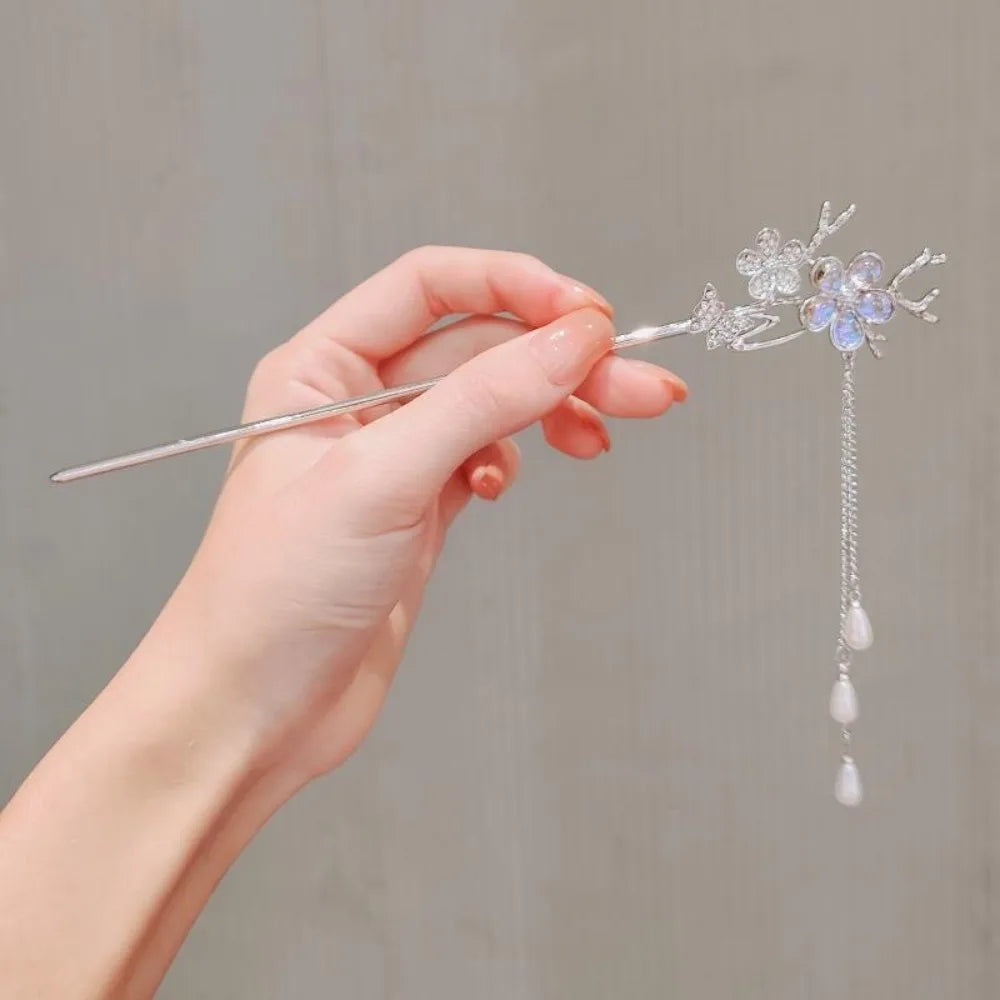 Pinhão de cabelo estilo chinês com hastes de metal, estilo antigo, com franja de orquídea, flor, tassel e acessórios para cabelo feminino.
