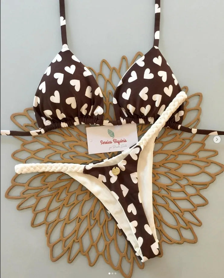 Novo Conjunto de Biquíni de Duas Peças para Mulheres Sexy na Praia
