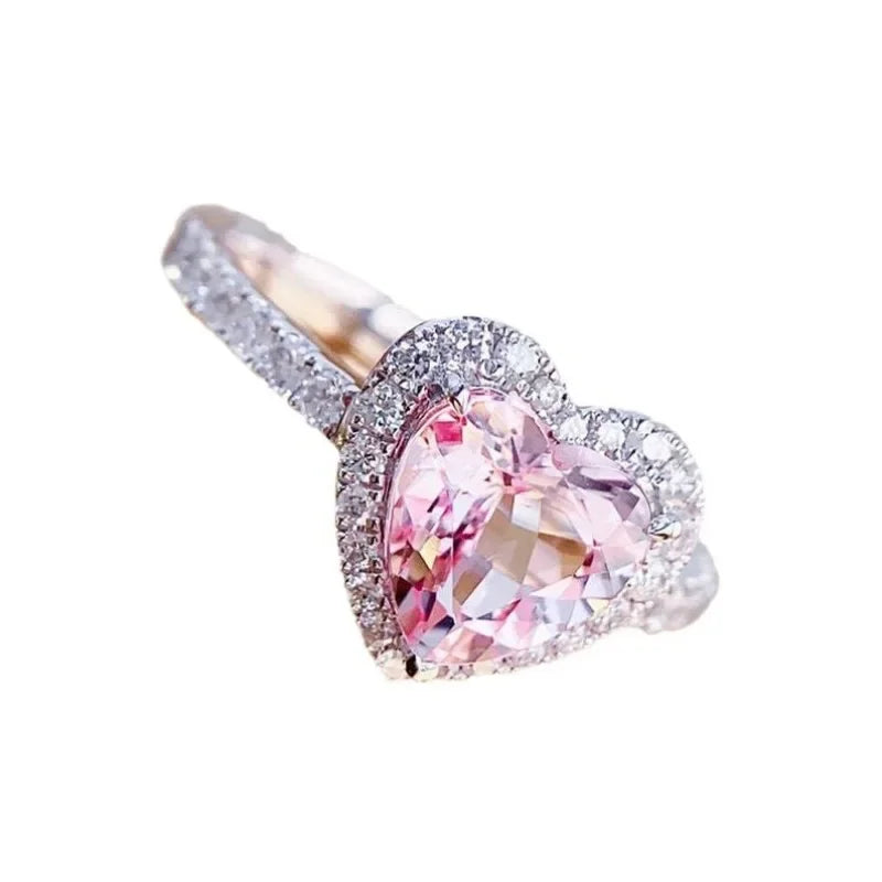 Novo anel de zircônia em liga de moda rosa com amor inlay, joia de noivado feminina