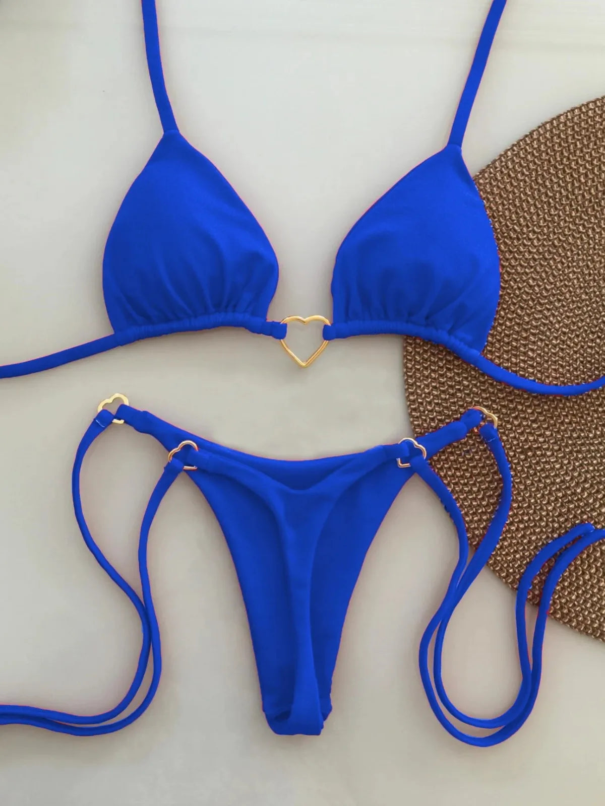 Novo Maiô Branco Sólido para Mulheres, Conjunto de Dois Peças com Cintura Baixa e Laço, Moda de Praia