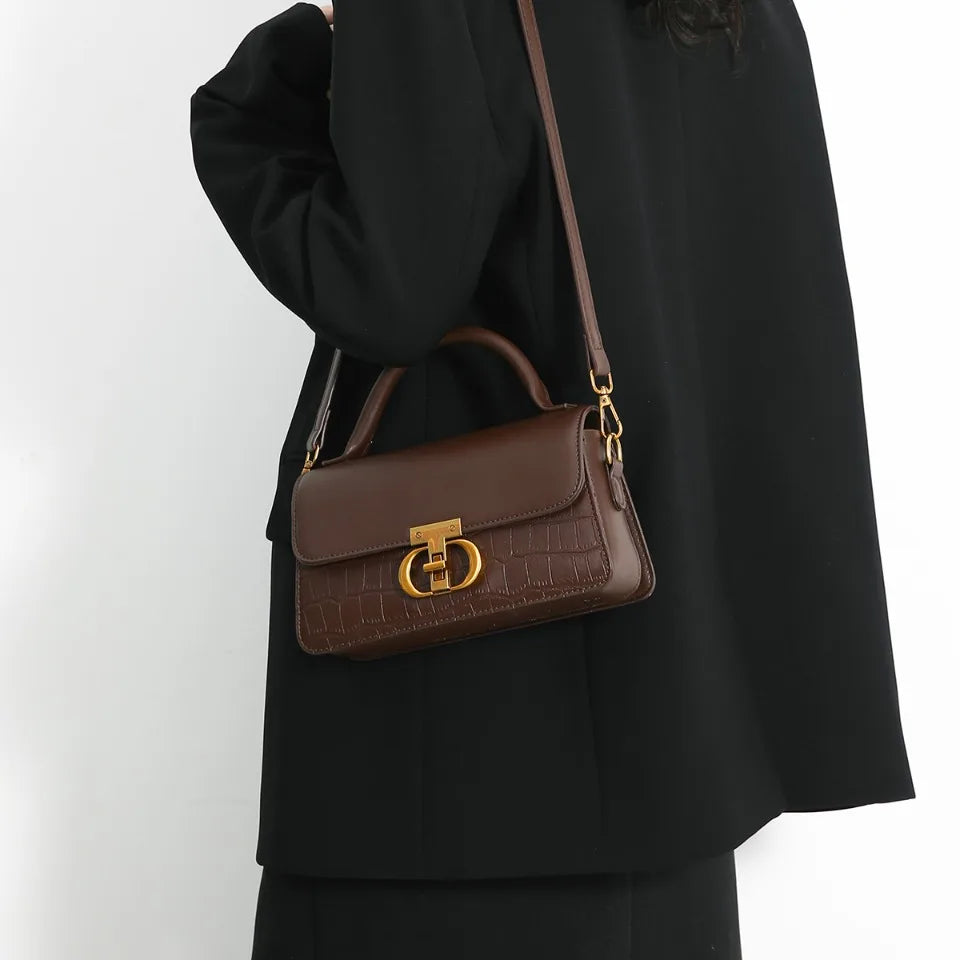 Small Leather Armpit Party Bags for Women Shoulder Crossbody Bag Ladies Vintage Underarm Handbags Summer Lock Tote Sac 2025 New