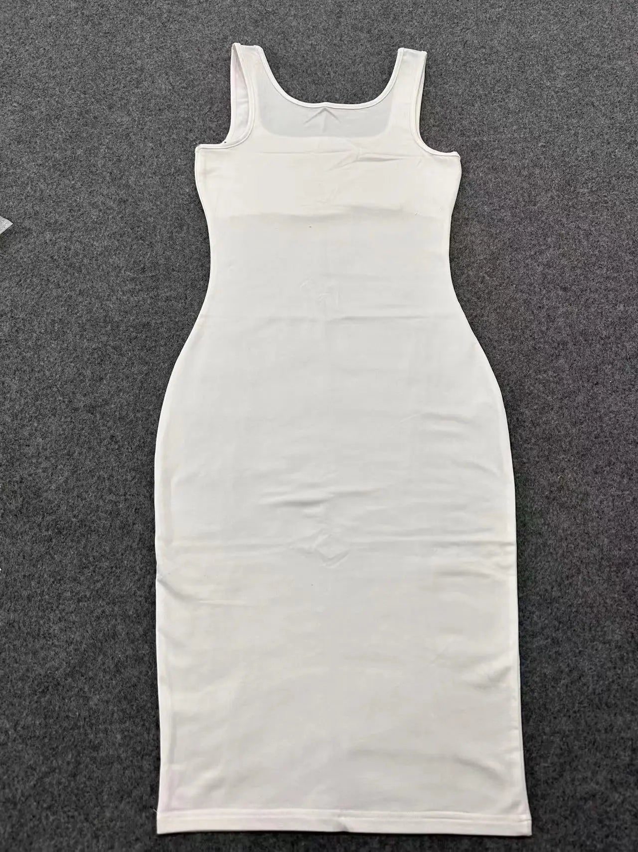 Vestido de Verão Sexy com Alças da AliExpress, Vestido Midi Sem Mangas Plus Size para Mulheres da Europa e América