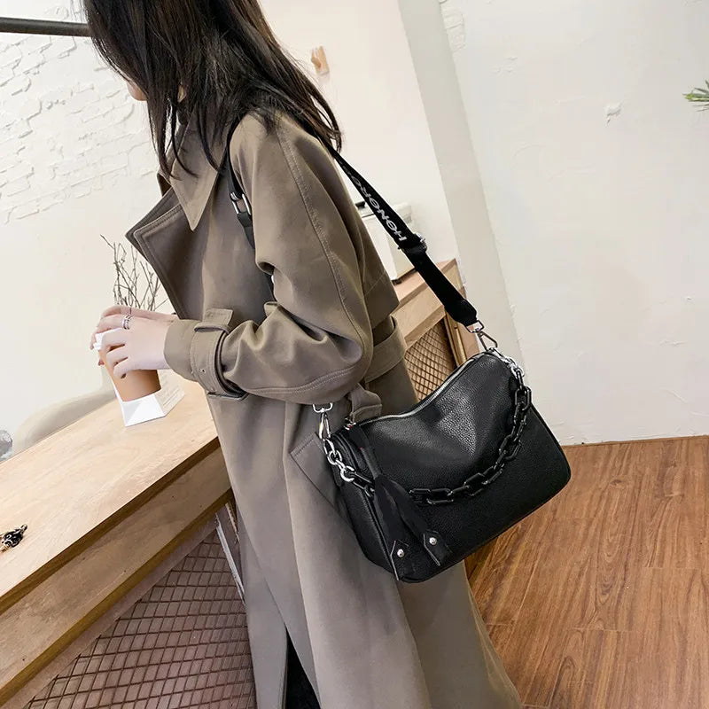 Cowhide Letter printing Handbag Designer Genuine Leather Women Shoulder bag Chains Female Tote Luxury Brand Ladies Messenger Bag