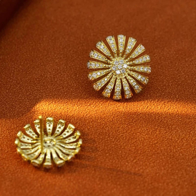 Brincos de Flor Dourada Huitan Elegantes para Mulheres, Joias de Zircônia Brilhante para Compromisso, Acessórios Estéticos de Estudo para Casamento