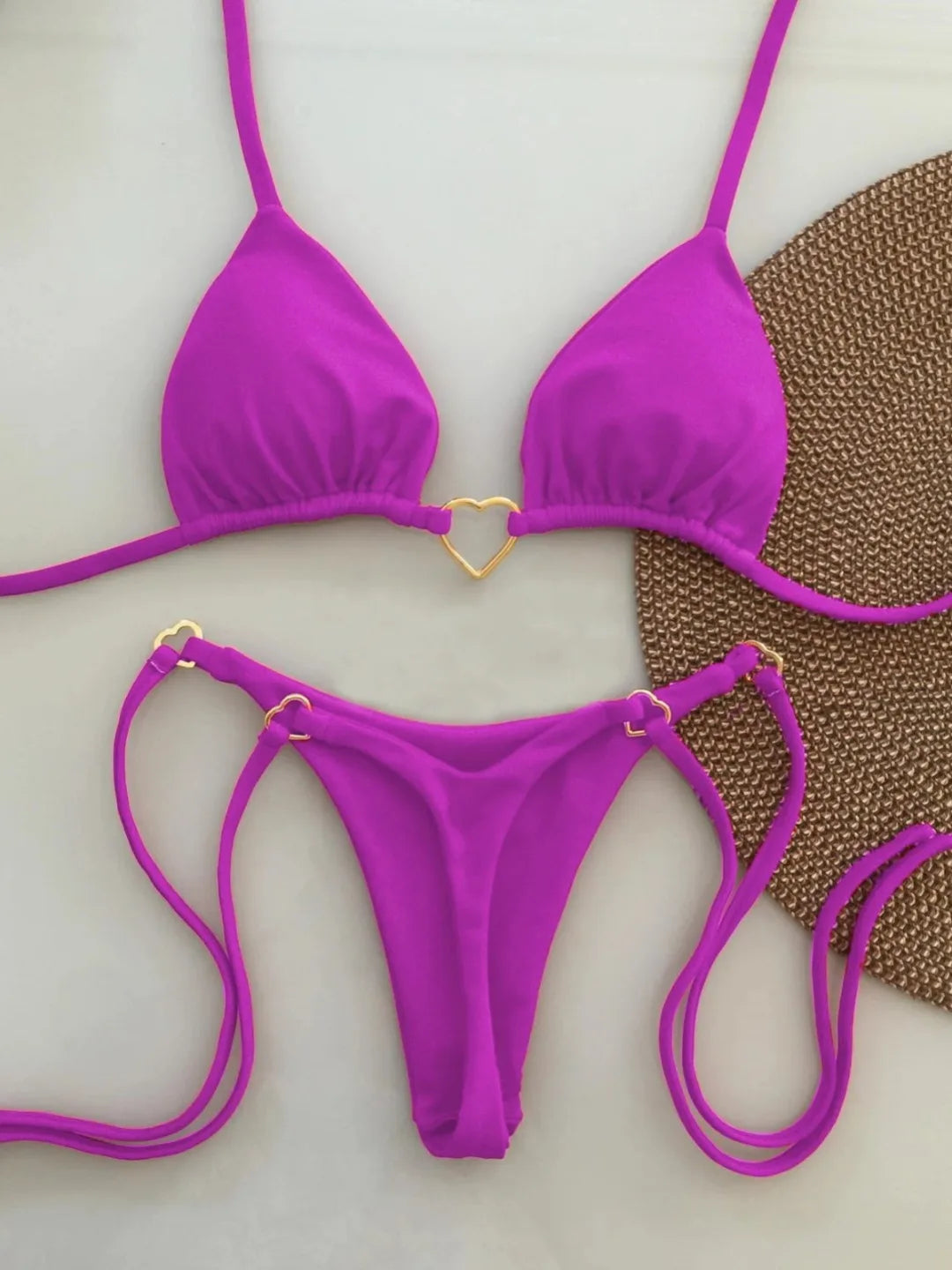 Novo Maiô Branco Sólido para Mulheres, Conjunto de Dois Peças com Cintura Baixa e Laço, Moda de Praia