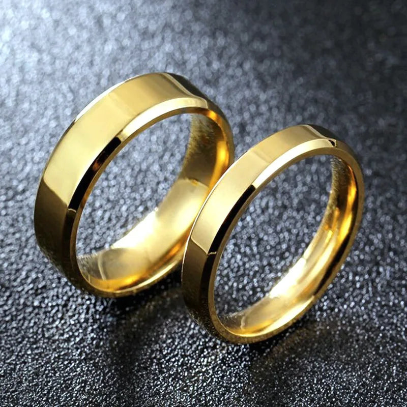 Anéis de Casal RAMOS em Aço Inoxidável Liso Dourado Simples 4MM 6MM Joias de Casamento para Mulheres e Homens Presentes de Noivado