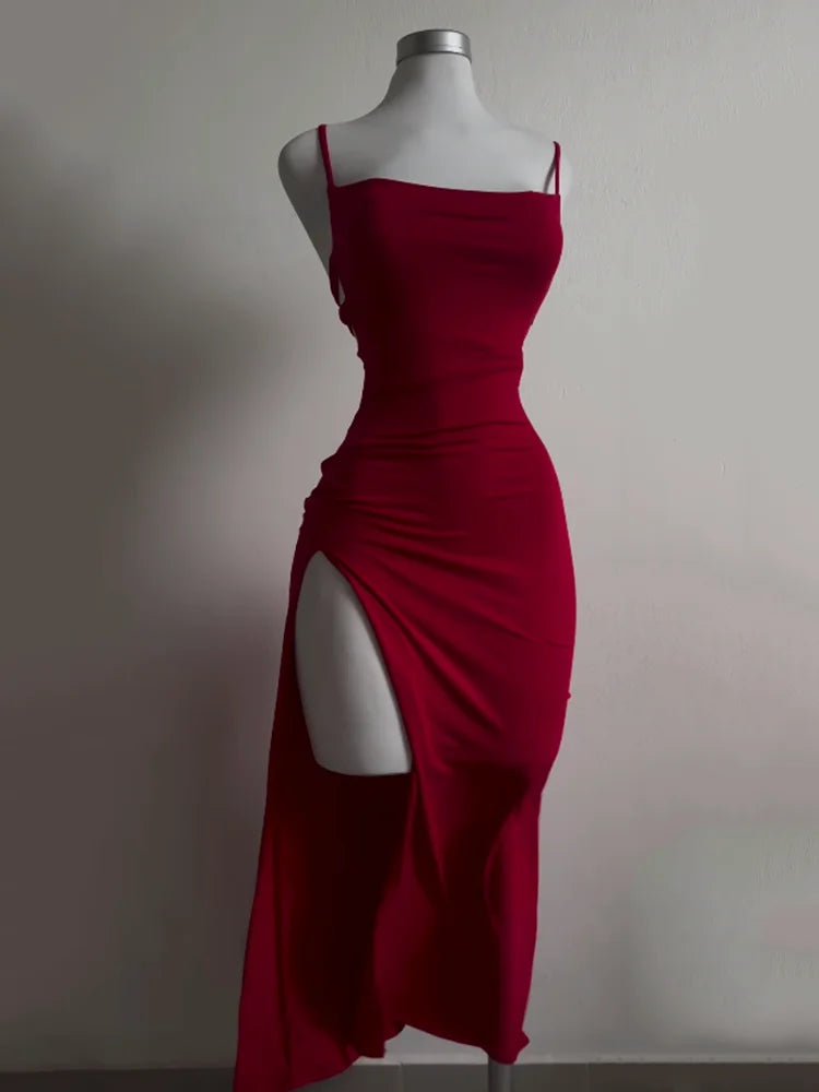 Vestido explosivo novo de verão 2024, com alça halter, bolsa Spice Girl, vestido justo ao corpo