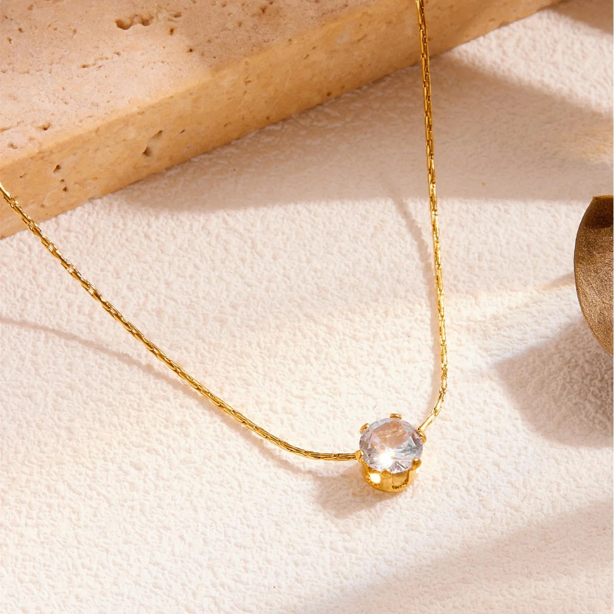 Colar de Pingente Redondo de Zirconia Cúbica de Aço Inoxidável ASONSTEEL para Mulheres, Joias Minimalistas Charmosas, Design Brilhante como Presente