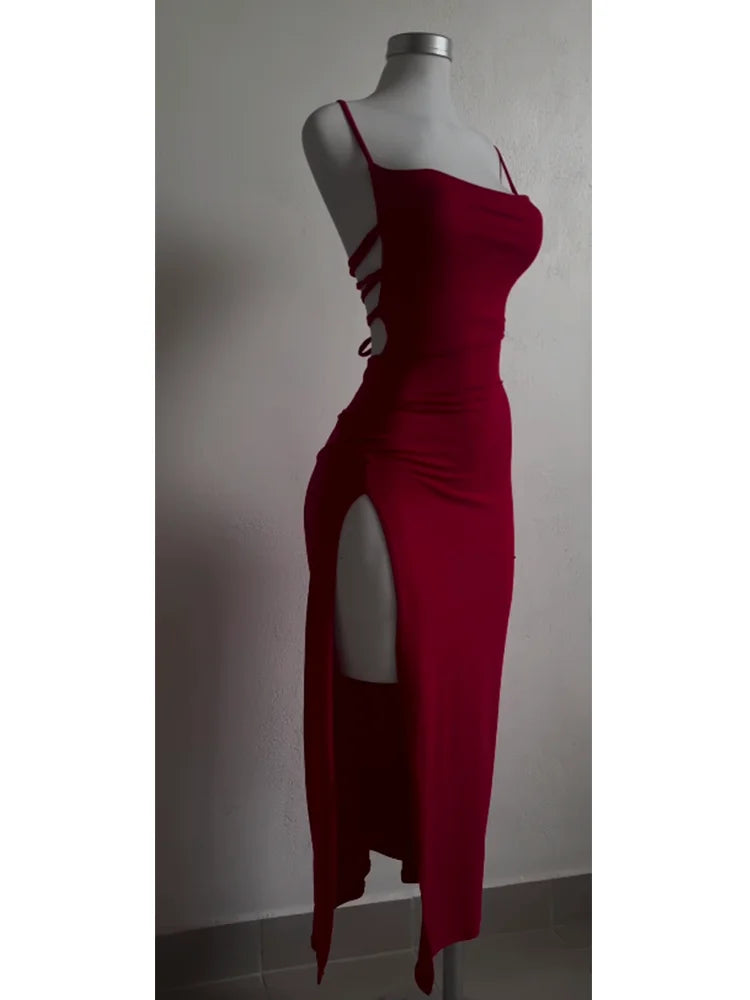 Vestido explosivo novo de verão 2024, com alça halter, bolsa Spice Girl, vestido justo ao corpo