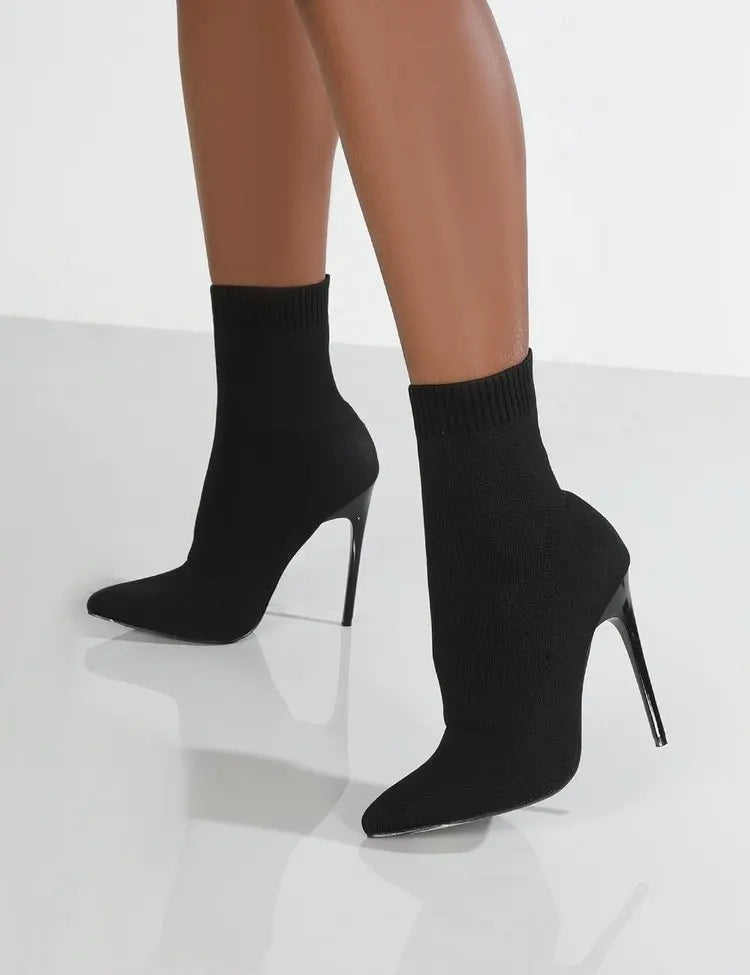 Botas de cano curto para mulheres em tecido elástico de luxo, botas de salto alto para dançarinas exóticas, stilettos femininos, bota de bico fino para outono e inverno.