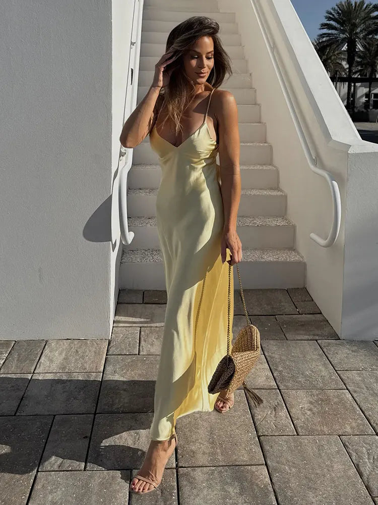 Vestido Longo Elegante Sem Mangas TRAFZA Feminino de Verão Amarelo Manchado com Decote em V para Festa e Férias 2025