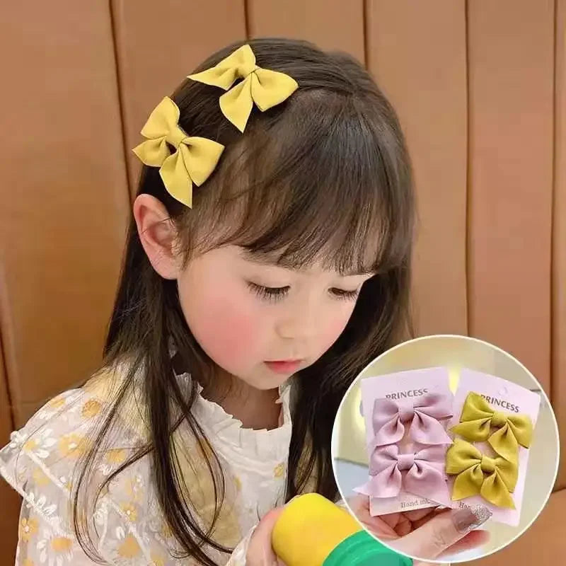 Conjunto com 2 peças de presilhas de cabelo com laços vermelhos para meninas, laços de fita feitos à mão, grampos de cabelo, acessórios de cabelo para o Ano Novo e Natal.