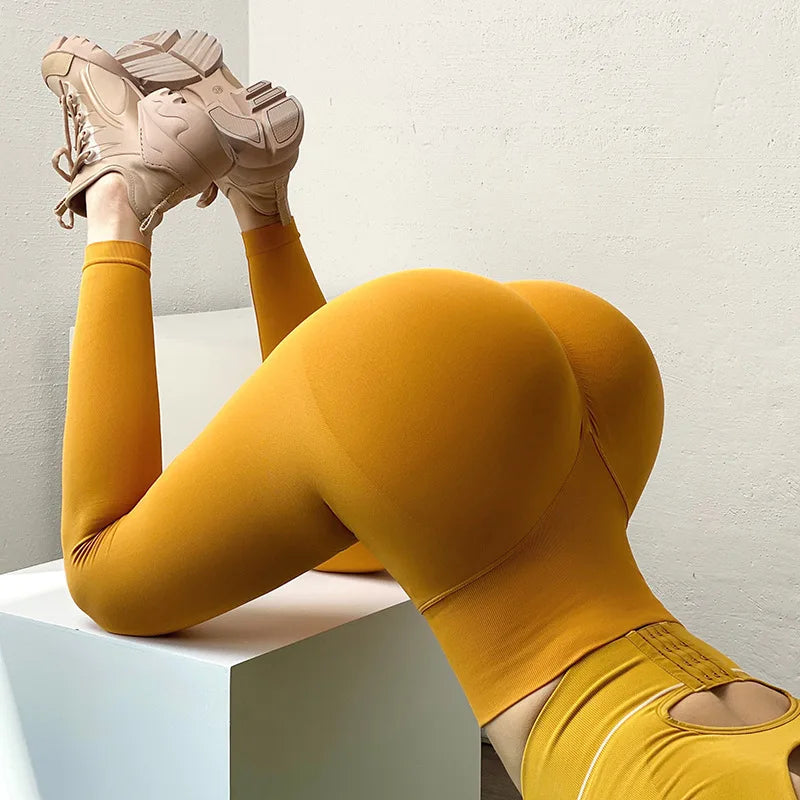 Leggings de Fitness Tricotadas Sem Costura Calças GYM Femininas de Cintura Alta com Efeito Bumbum e Calças de Ioga Justas