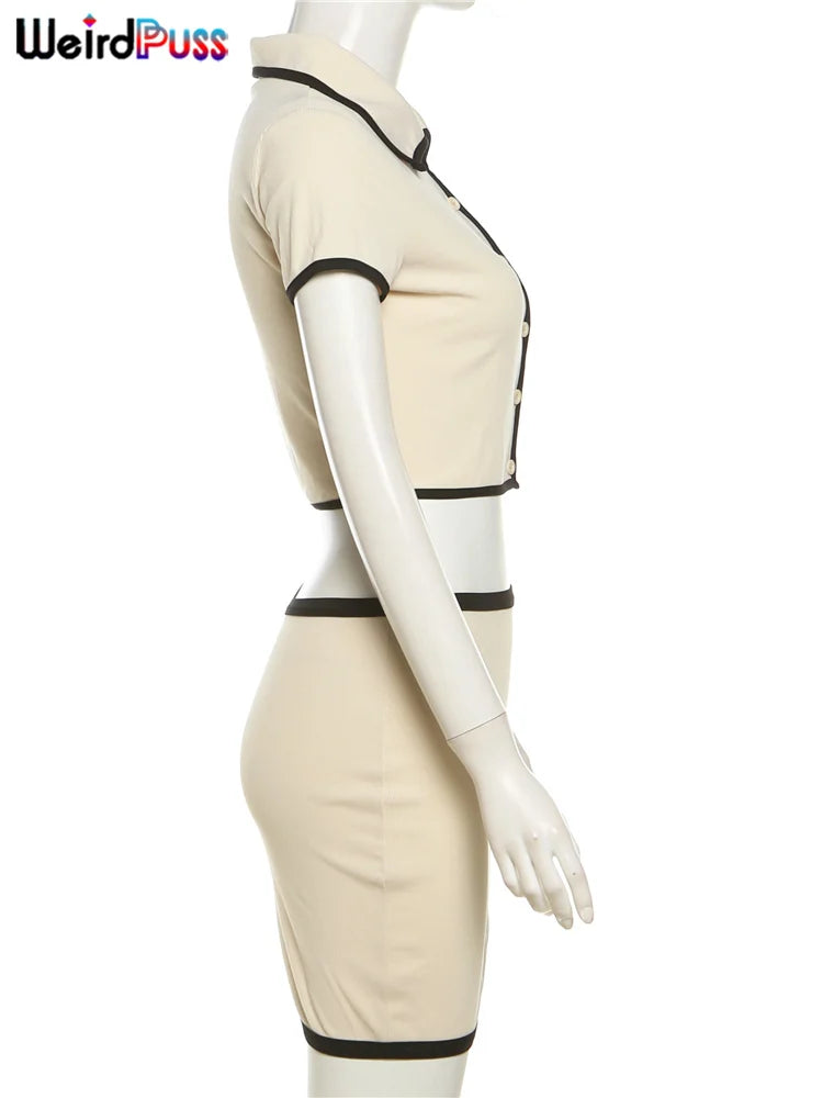 Conjunto 2 Peças de Mulheres com Gola Polo, Botões, Cropped e Mini Saias combinando, Roupas Elegantes e Estilosas para Rua