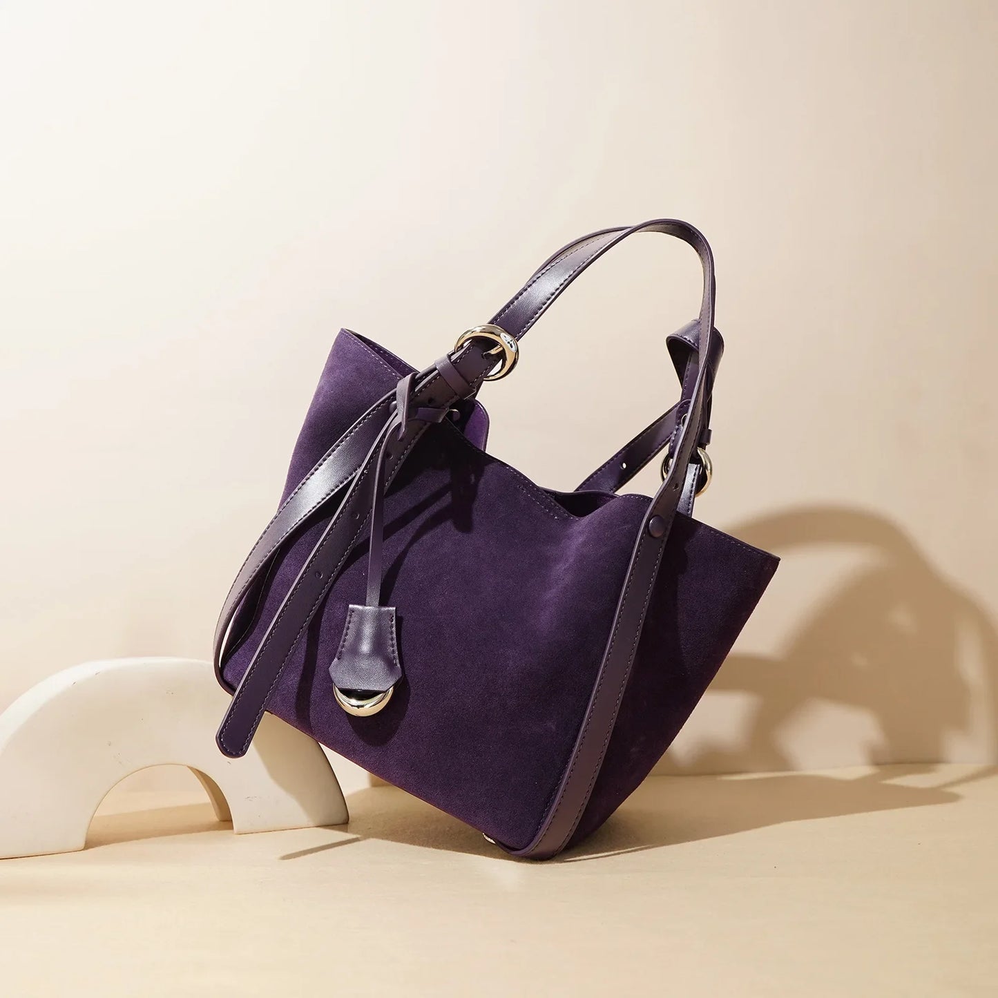 Genuine Leather Tote Bag Large Capacity Vegetable Basket Bucket Bag Luxury Designer Shoulder Bag For Women