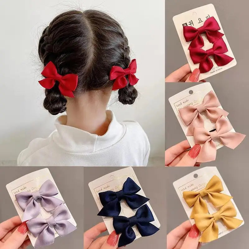 Conjunto com 2 peças de presilhas de cabelo com laços vermelhos para meninas, laços de fita feitos à mão, grampos de cabelo, acessórios de cabelo para o Ano Novo e Natal.