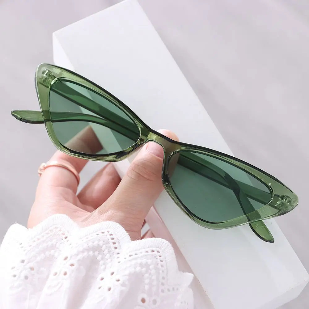 Novos Óculos de Sol Pequenos Cat Eye para Mulheres, Moda, Lentes Gradientes, Óculos de Sol Triangulares Femininos para Festas, Acessórios de Óculos UV400