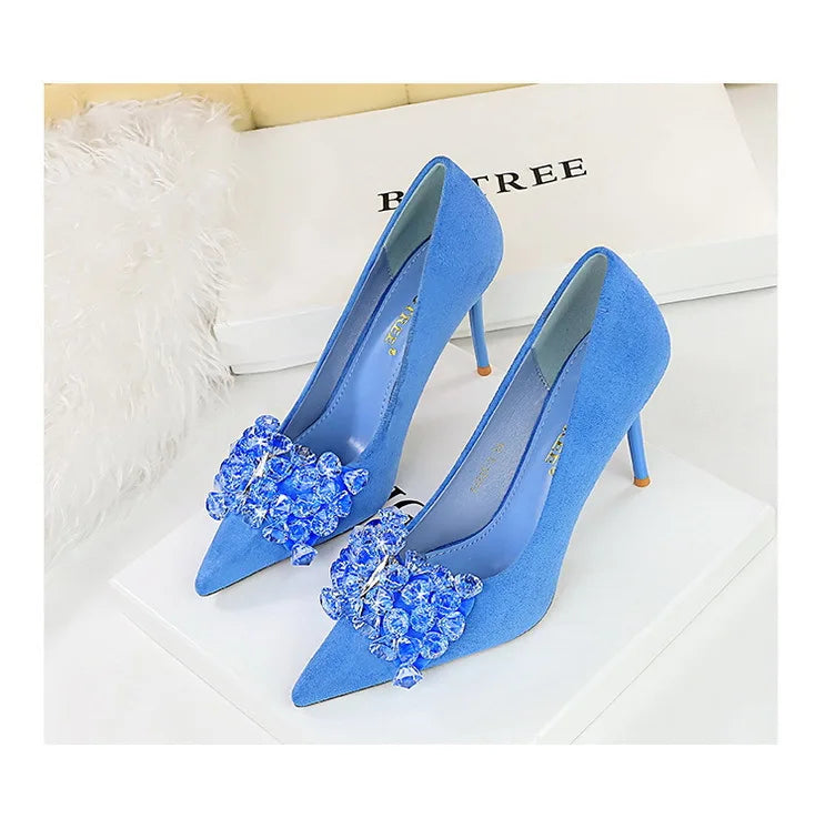 Sapatos BIGTREE 2025 Scarpin Feminino com Strass Laço Salto Alto Luxuoso Sapato de Banquete com Pedras Preciosas Salto Stiletto 9 cm Sapatos Femininos