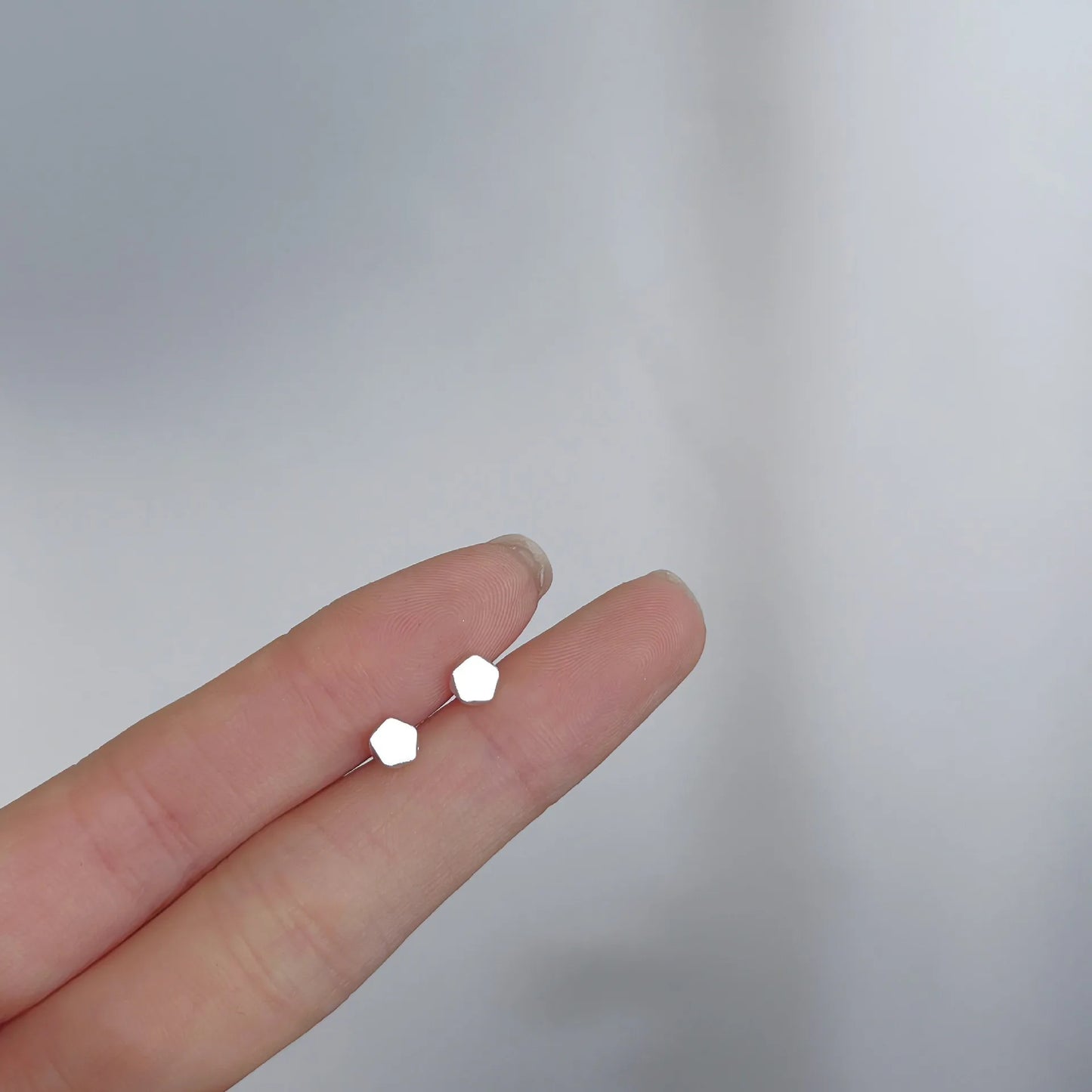 Minimalism Heart Earring 925 Silver Needle Allergic Protection Mini Small Stud Earrings for Women Girls Jewellery Wholesale Gift