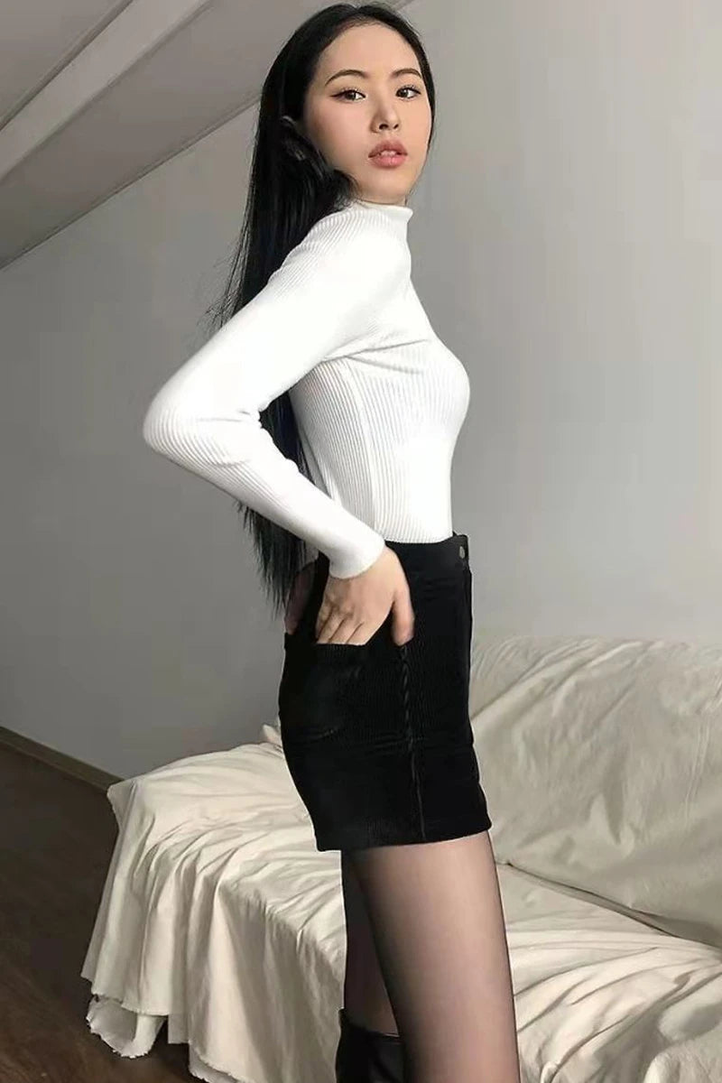 Shorts Casuais de Verão Femininos em Couro Sintético Preto Sexy, Shorts Altos com Cintura Alta no Estilo Goth, Calças Curtas Y2k para Mulheres Quentes