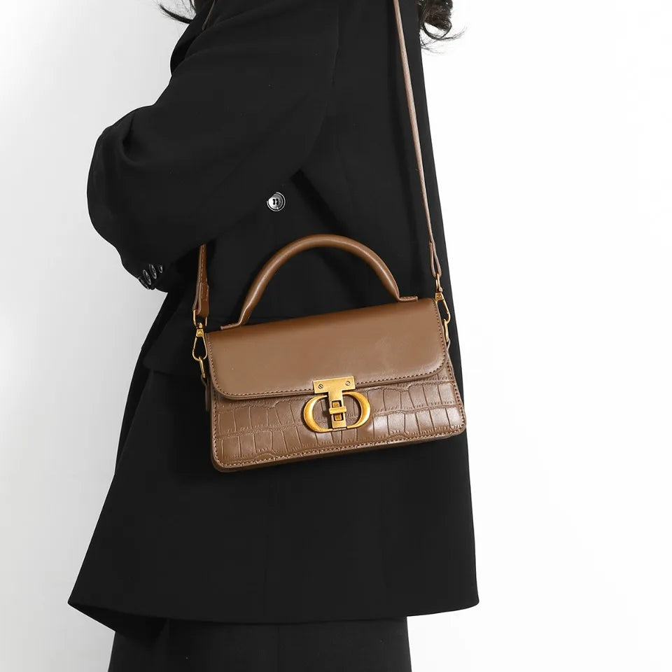 Small Leather Armpit Party Bags for Women Shoulder Crossbody Bag Ladies Vintage Underarm Handbags Summer Lock Tote Sac 2025 New