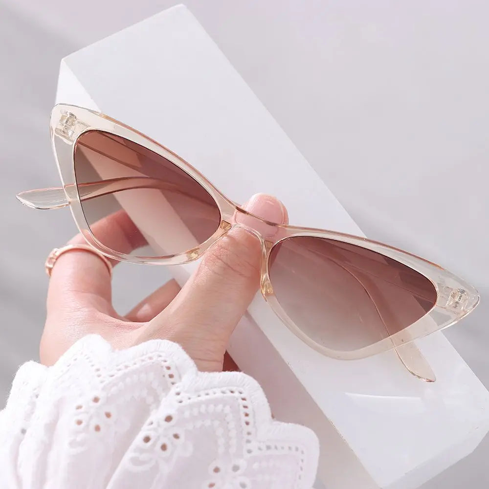 Novos Óculos de Sol Pequenos Cat Eye para Mulheres, Moda, Lentes Gradientes, Óculos de Sol Triangulares Femininos para Festas, Acessórios de Óculos UV400