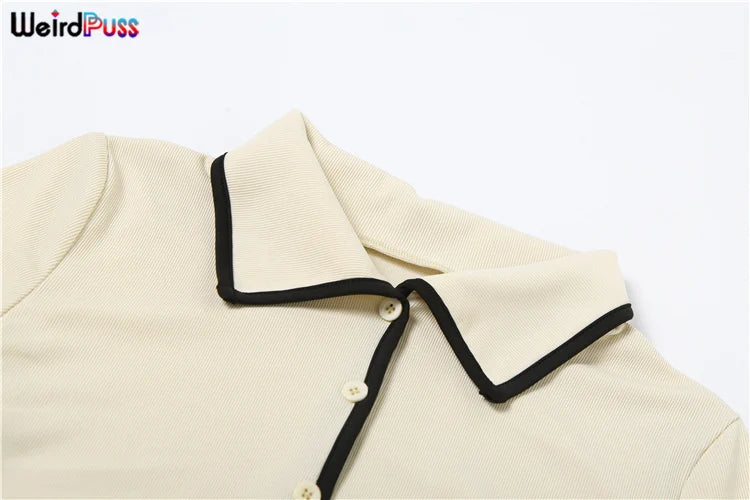 Conjunto 2 Peças de Mulheres com Gola Polo, Botões, Cropped e Mini Saias combinando, Roupas Elegantes e Estilosas para Rua