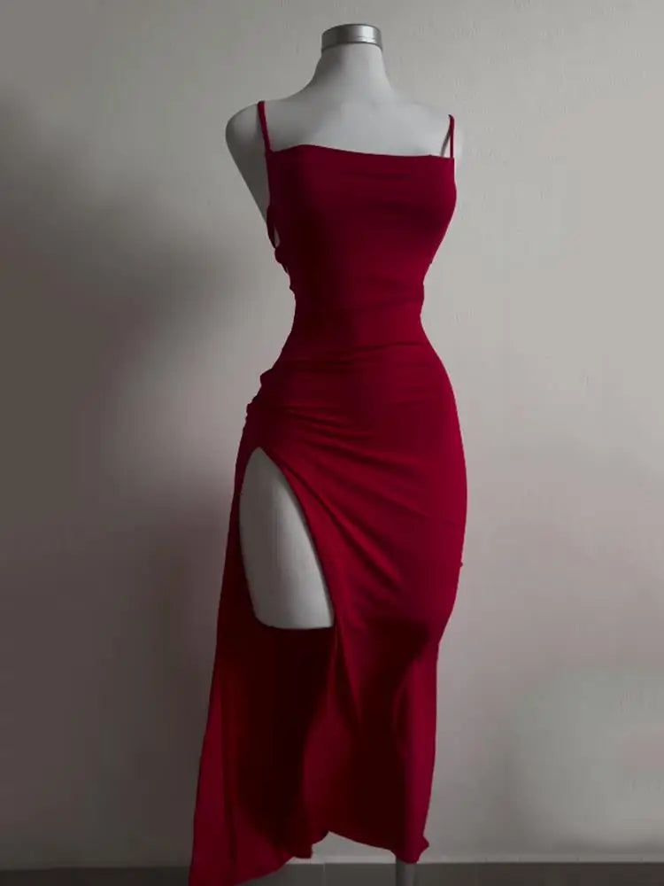Vestido explosivo novo de verão 2024, com alça halter, bolsa Spice Girl, vestido justo ao corpo