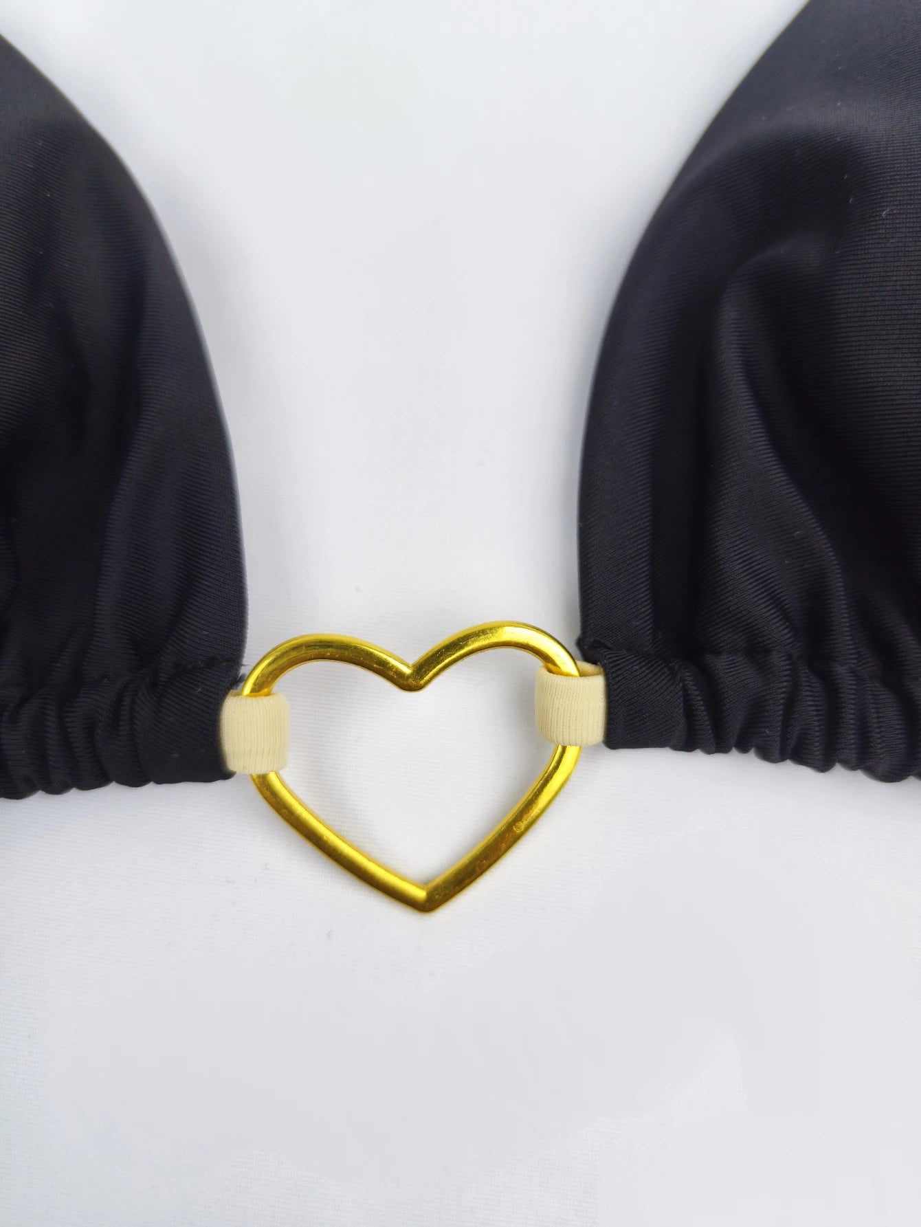 Novo Maiô Branco Sólido para Mulheres, Conjunto de Dois Peças com Cintura Baixa e Laço, Moda de Praia