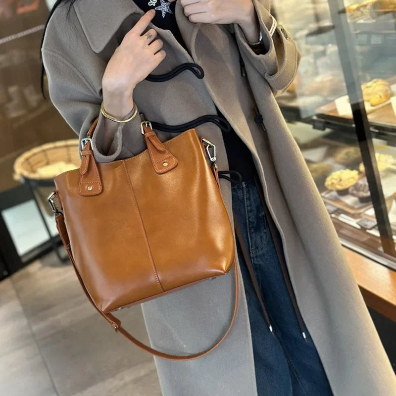 Genuine Leather Women's Tote Bag 2025 New Woman Shoulder Bags Fashion Cowhide Crossbody Bucket Bag Female Handbags 9258