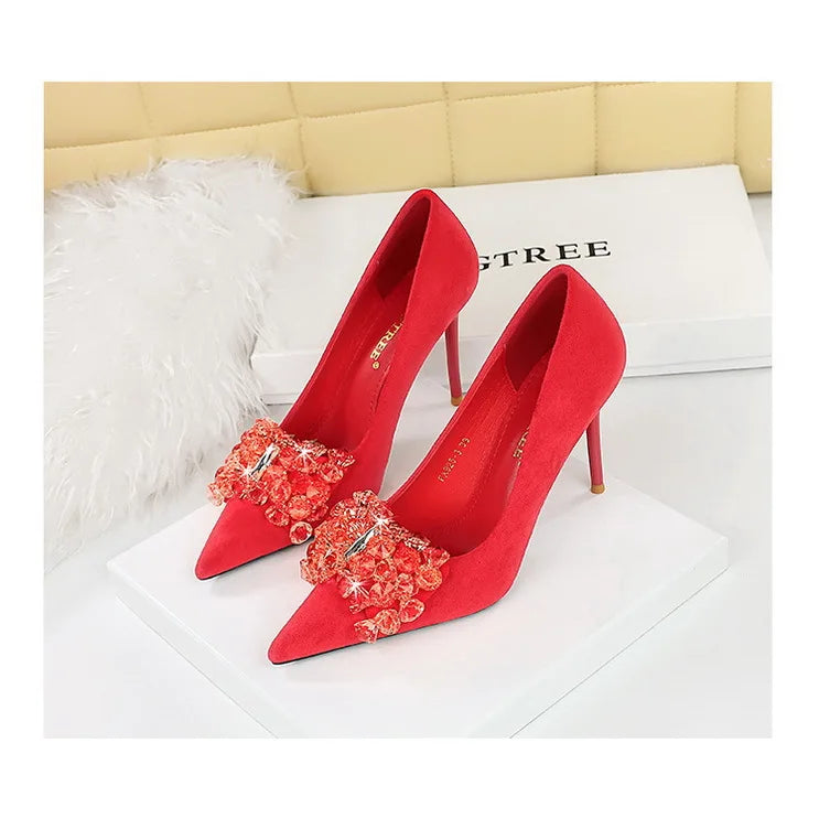 Sapatos BIGTREE 2025 Scarpin Feminino com Strass Laço Salto Alto Luxuoso Sapato de Banquete com Pedras Preciosas Salto Stiletto 9 cm Sapatos Femininos