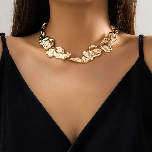 Colar de corrente metálica irregular em forma exagerada para mulheres, colar choker de metal pesado, joia para festa, presente para garotas.