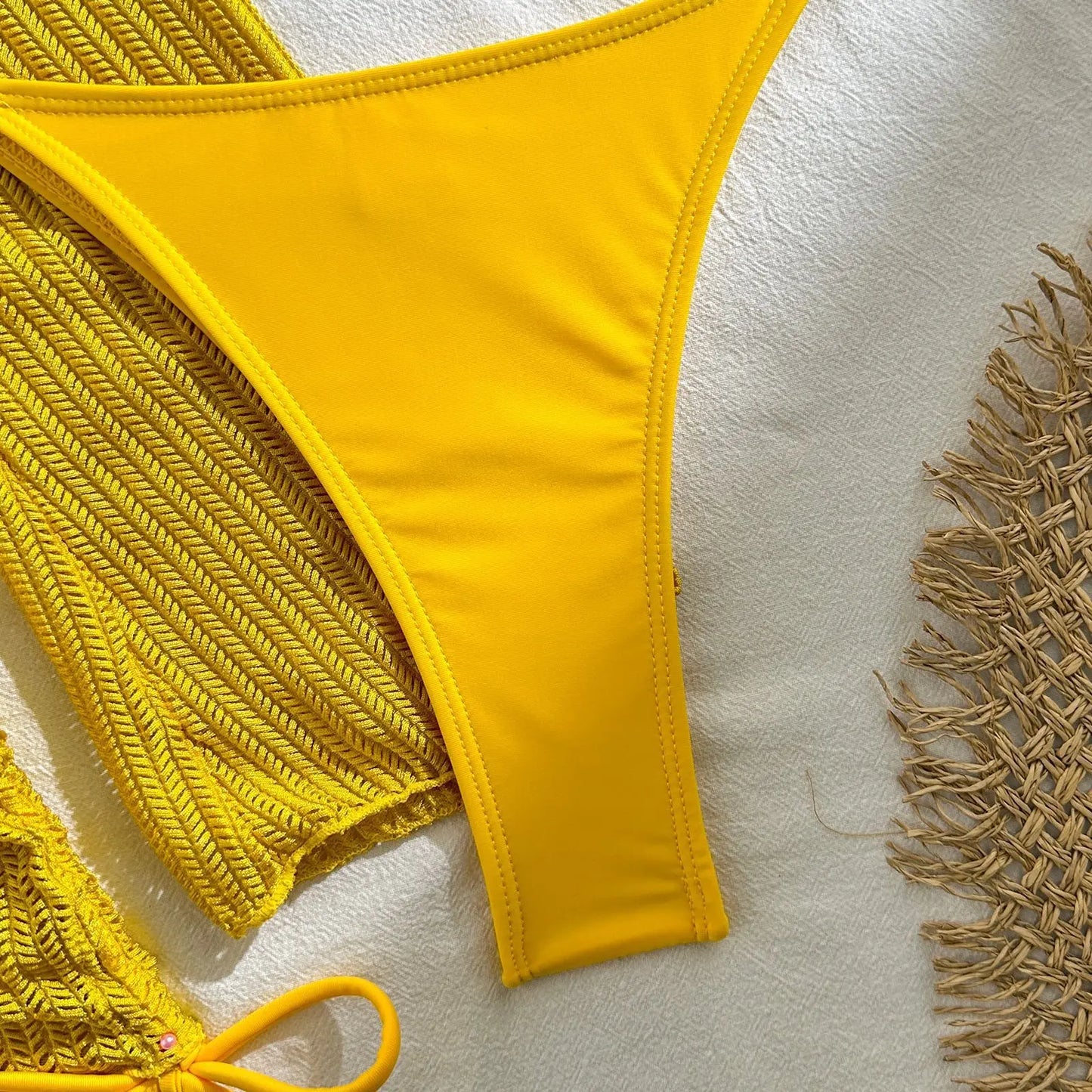 Biquínis Sexy 2025 Trajes de Banho Femininos Conjunto de Biquíni Brasileiro de Três Peças Roupas de Praia Trajes de Banho para a Piscina