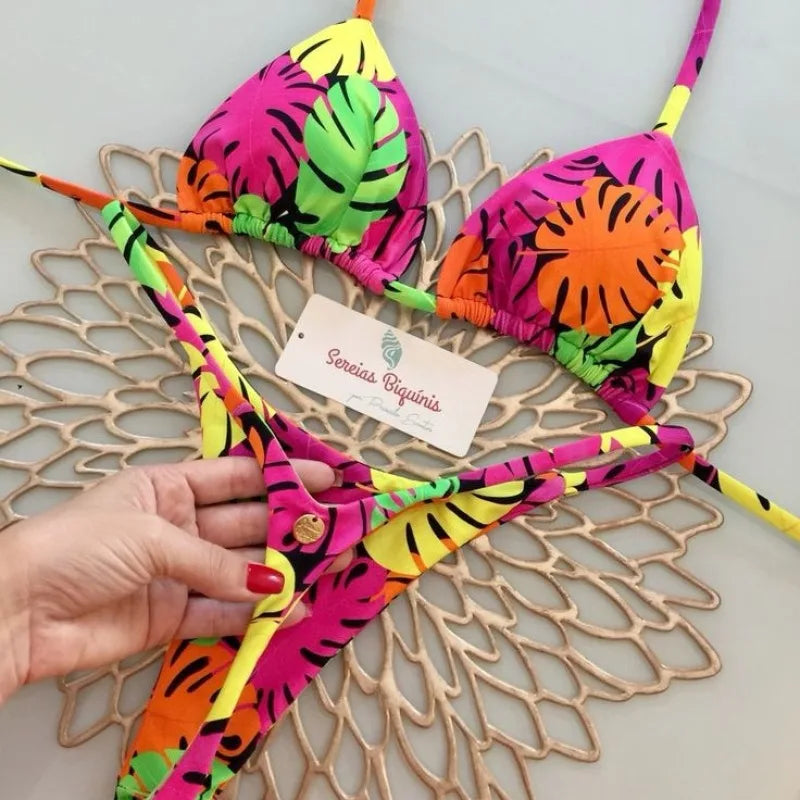 Novo Biquíni Feminino com Estampa Dividida - Moda G-string para Praia e Férias