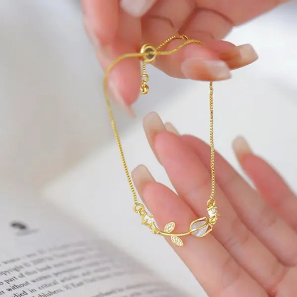 Pulseira de Pérola da Lua Coreana Romântica para Mulheres, Elegante e Exquisita, com Encanto de Estrela e Coração, Braceletes de Cadeia para o Natal.