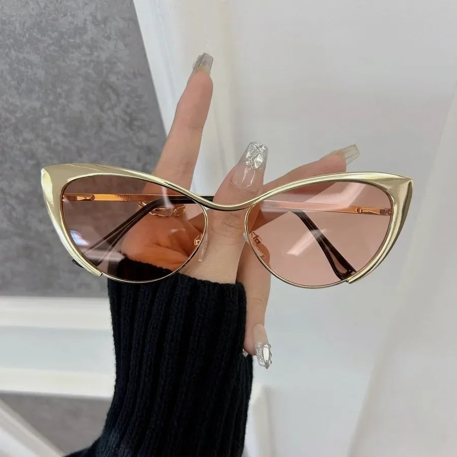 Óculos de sol estilo gato casuais para mulheres e homens, armação em metal, luxuosos, marca de moda.