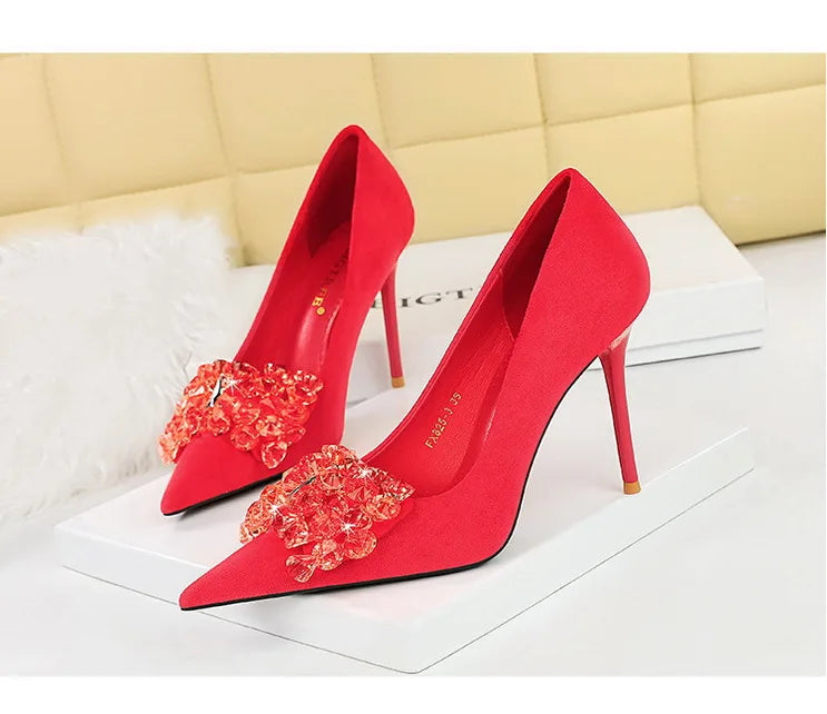 Sapatos BIGTREE 2025 Scarpin Feminino com Strass Laço Salto Alto Luxuoso Sapato de Banquete com Pedras Preciosas Salto Stiletto 9 cm Sapatos Femininos