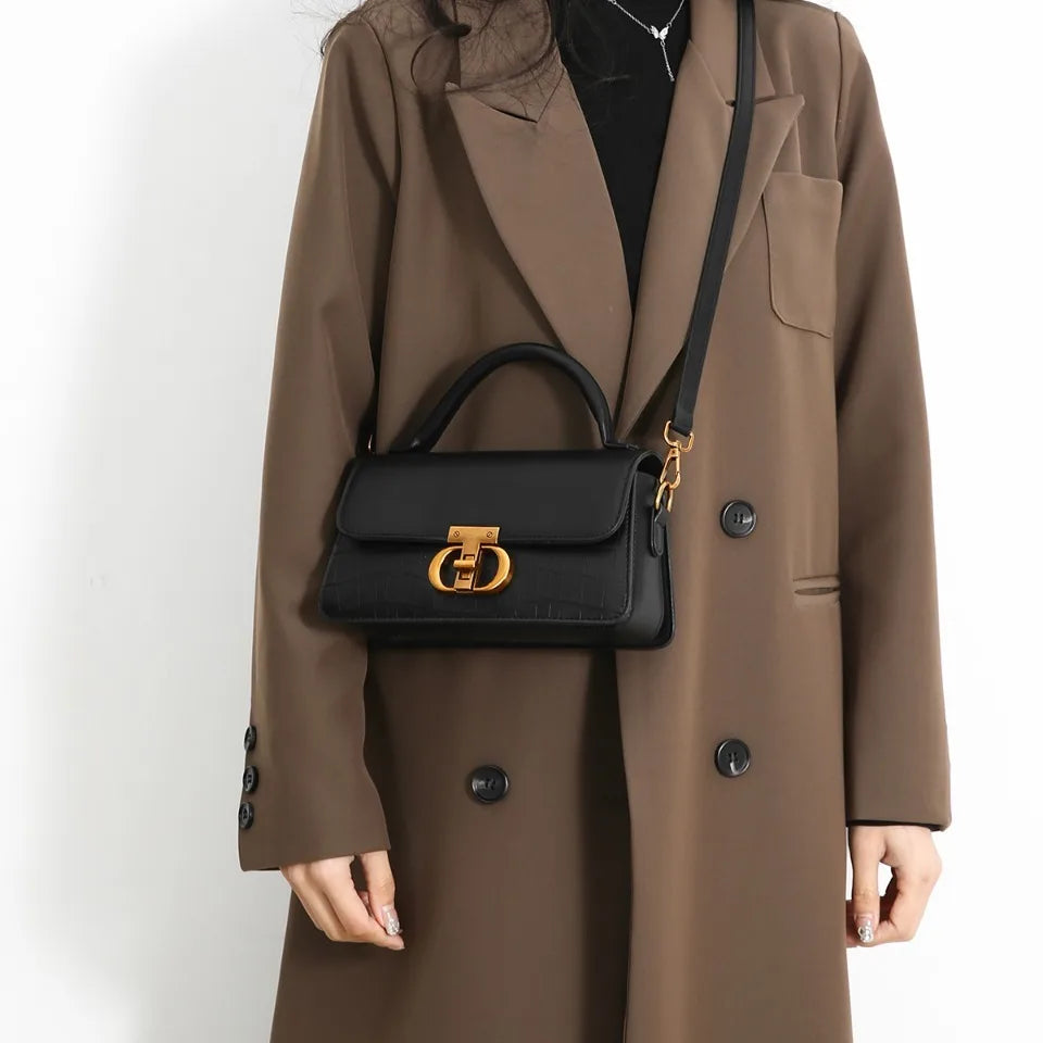 Small Leather Armpit Party Bags for Women Shoulder Crossbody Bag Ladies Vintage Underarm Handbags Summer Lock Tote Sac 2025 New