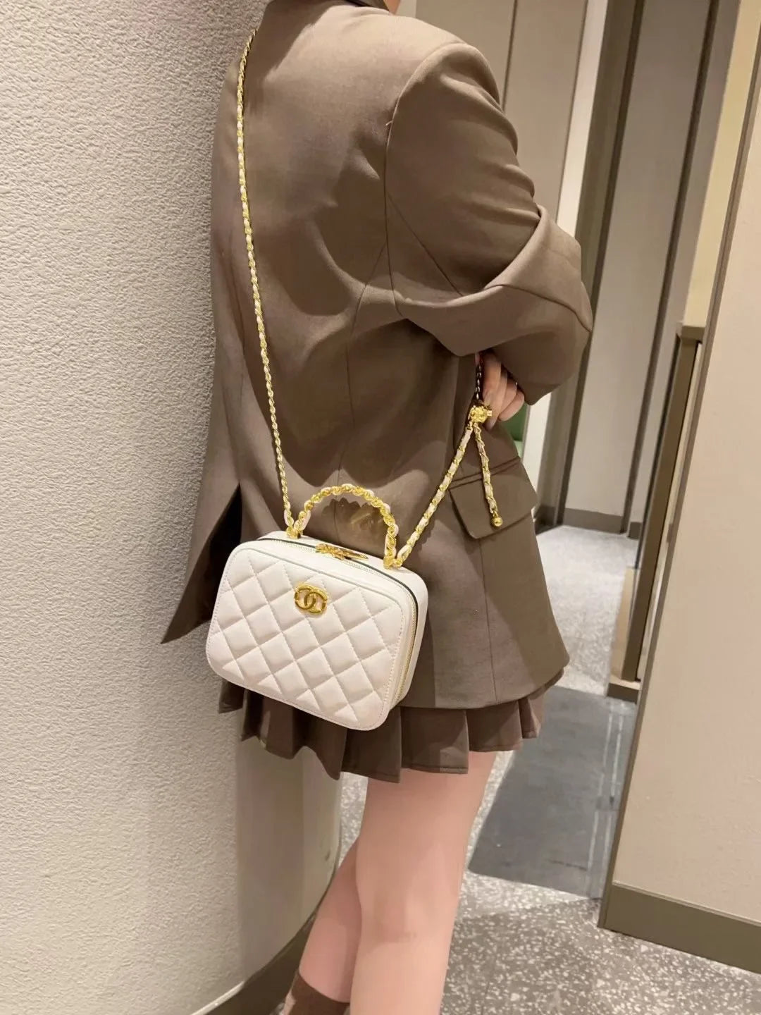 2024 New Styleargyll Genuine Leather Tweed Box Bag Women's High-end Feel Chain Fashionable Versatile Shoulder Crossbody Bag