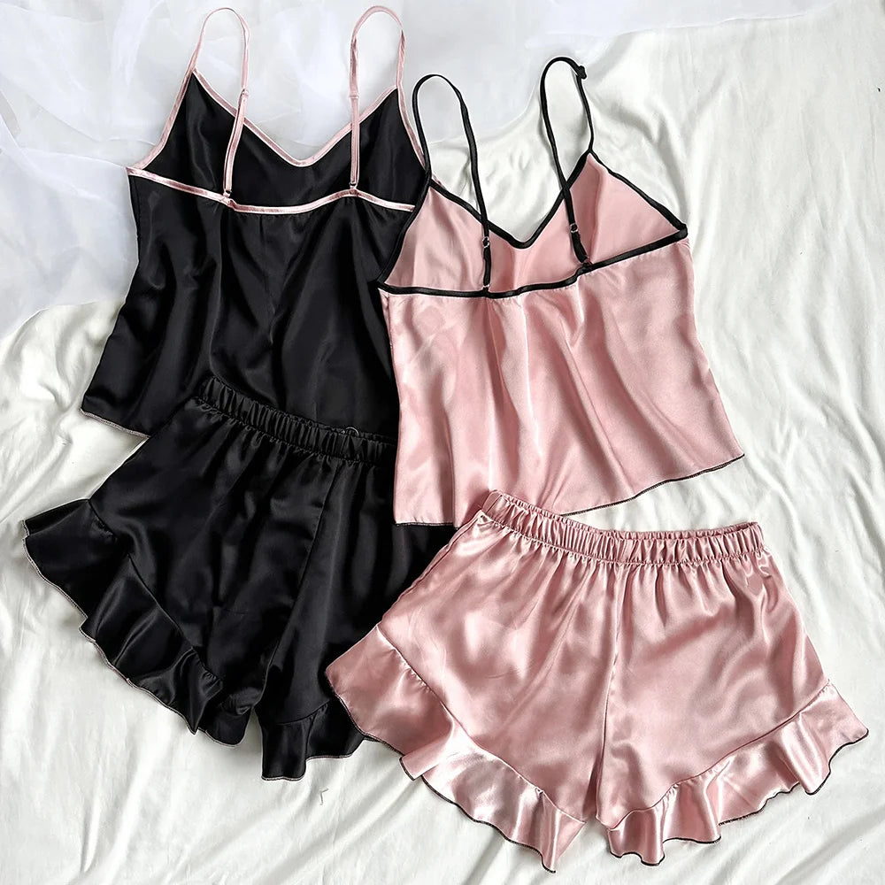 Pijamas femininos de satin lisos com camiseta em V, bordas com babados e shorts com laço. Conjunto de pijamas simples e respirável para casa.