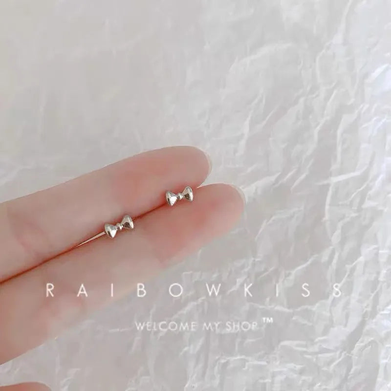 Minimalism Heart Earring 925 Silver Needle Allergic Protection Mini Small Stud Earrings for Women Girls Jewellery Wholesale Gift