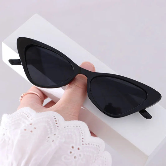 Novos Óculos de Sol Pequenos Cat Eye para Mulheres, Moda, Lentes Gradientes, Óculos de Sol Triangulares Femininos para Festas, Acessórios de Óculos UV400