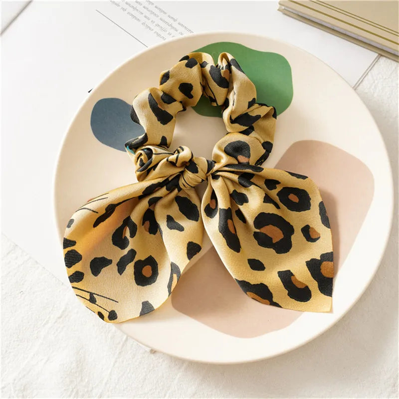 Ruoshui Coelhinhos Lindos Scrunchies Mulher Laços de Cabelo Impressos com Flores, Elásticos para Cabelo, Bandas de Borracha para Cabelo, Acessórios para Coque