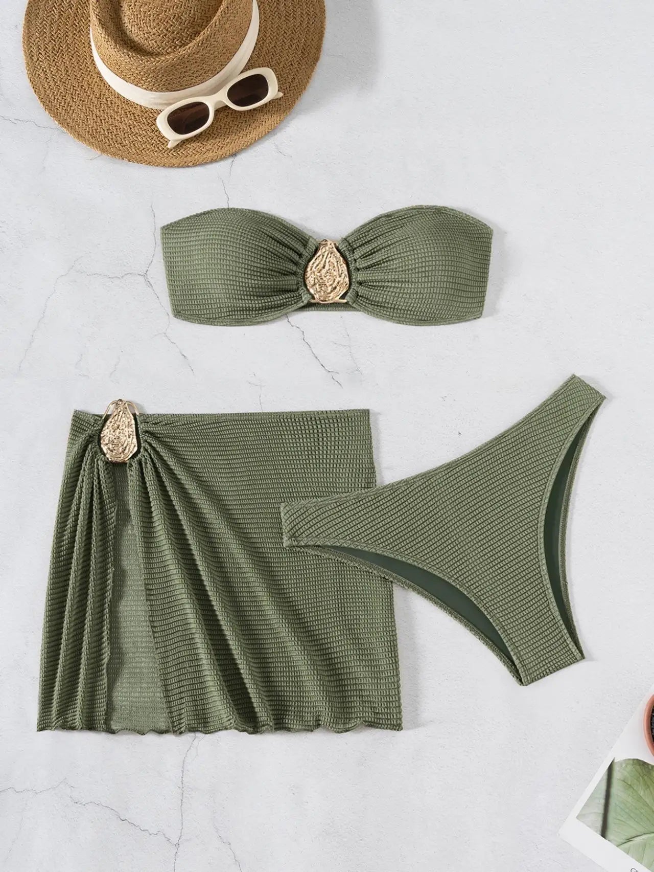 Biquíni Bandeau Sexy para Mulheres com ornamento de gota d'água de metal, blusa com bojo, saia de malha, traje de banho de 3 peças para praia